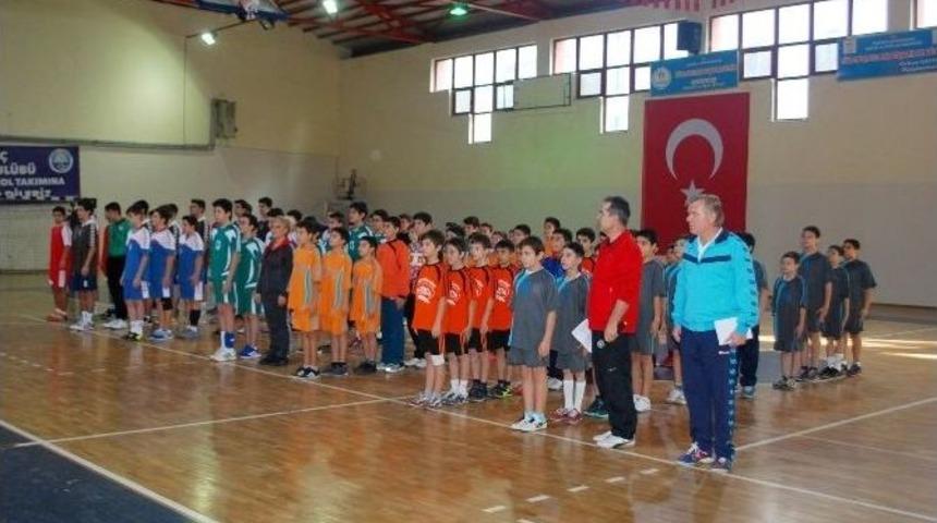 Mudanya Polis G&uuml;c&uuml; Spor Sezonu A&ccedil;tı