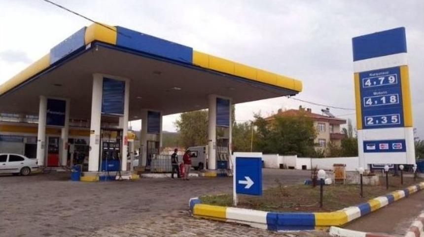 G&uuml;mr&uuml;k Muhafaza Ekiplerinden &Ccedil;ifte Akaryakıt Operasyonu