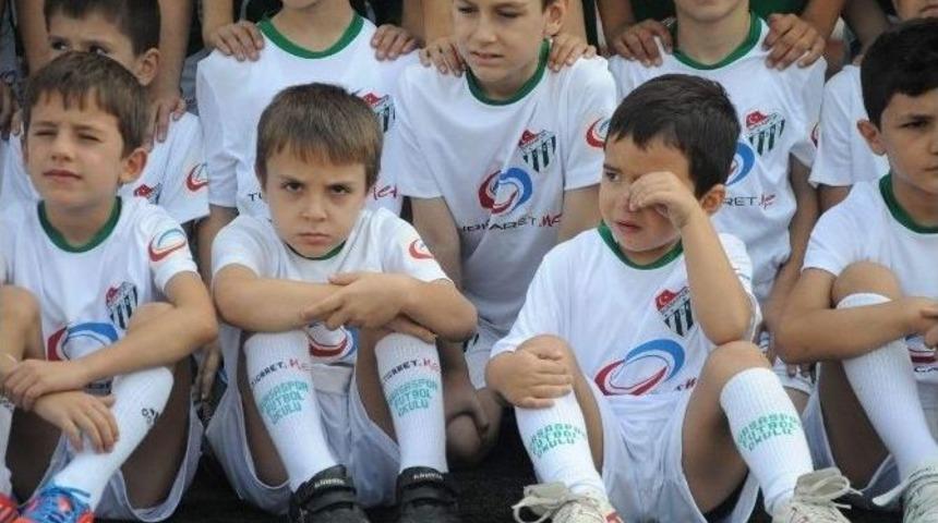 Erken Yaşta Başlanan Spor &Ouml;zg&uuml;veni Arttırıyor