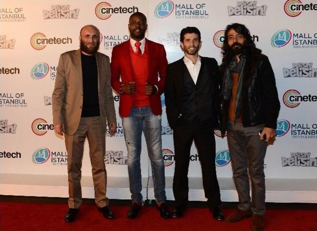 &ldquo;delisin! Delisin!&rdquo; Filmi Galası Mall Of İstanbul&rsquo;da Yapıldı