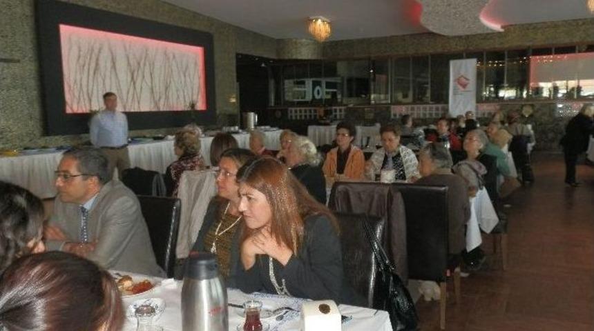 Yaşlı Merkezi Yeni Faaliyet D&ouml;nemi A&ccedil;ılışı