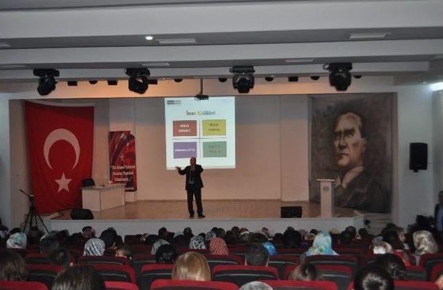 Demirci’de “mutlu Aile Başarılı Çocuk” Semineri