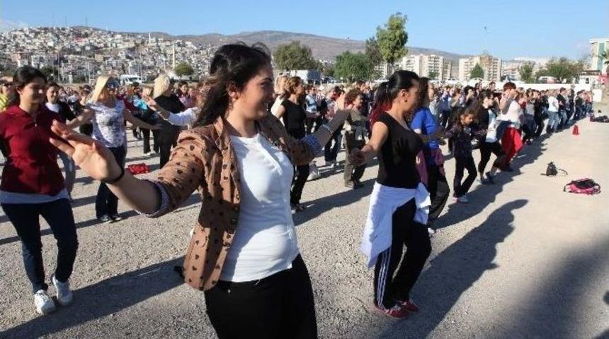 Bayraklı, Cumhuriyet’i Şanına Layık Kutlayacak