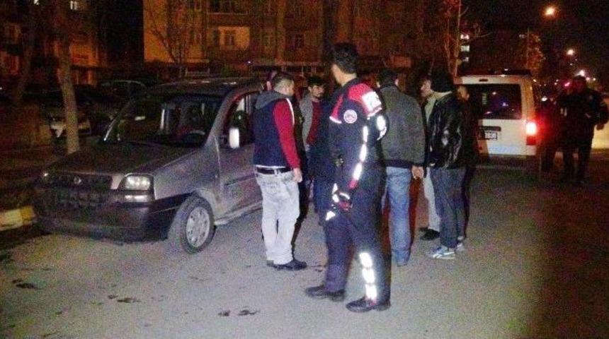 Tabancayla Havaya Ateş A&ccedil;tıktan Sonra Yakalandılar