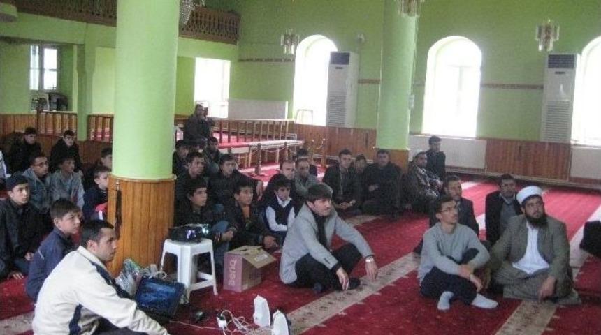 Ekinözü’nde Cami Ve Gençlik Buluşması