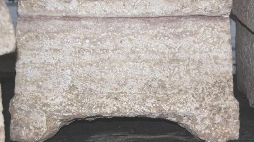 Afyonkarahisar&rsquo;da Polis Roma D&ouml;nemine Ait 4 Lahit Ele Ge&ccedil;irdi