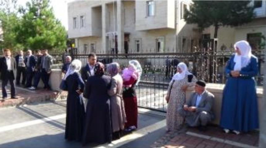 &Ccedil;ocuğu Ka&ccedil;ırılan Aile &Ccedil;ocuklarının Bir An &Ouml;nce Bulunmasını İstedi