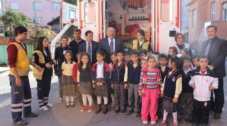 &Ouml;ğrencilere 112&rsquo;nin &Ccedil;alışmaları Anlatıldı