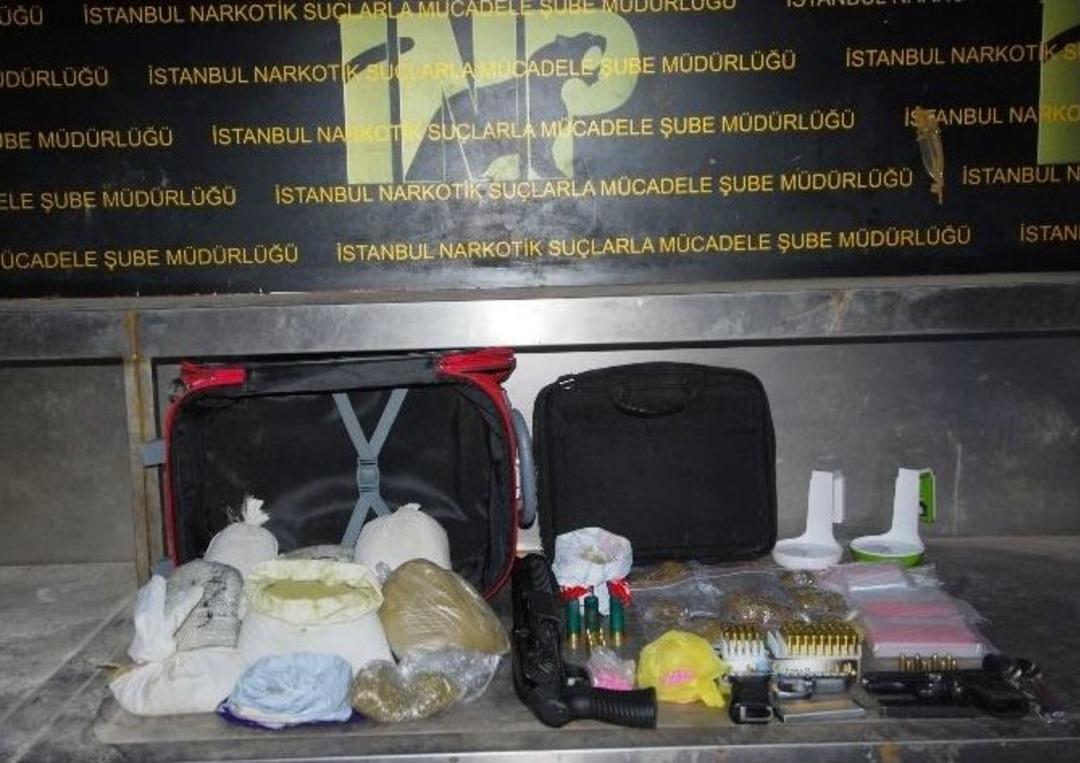 Uyuşturucu Operasyonu Polis Kamerasında