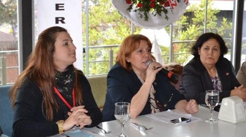 Chp&rsquo;li Kadınlara Marmara Sorumlusundan &Ouml;vg&uuml;