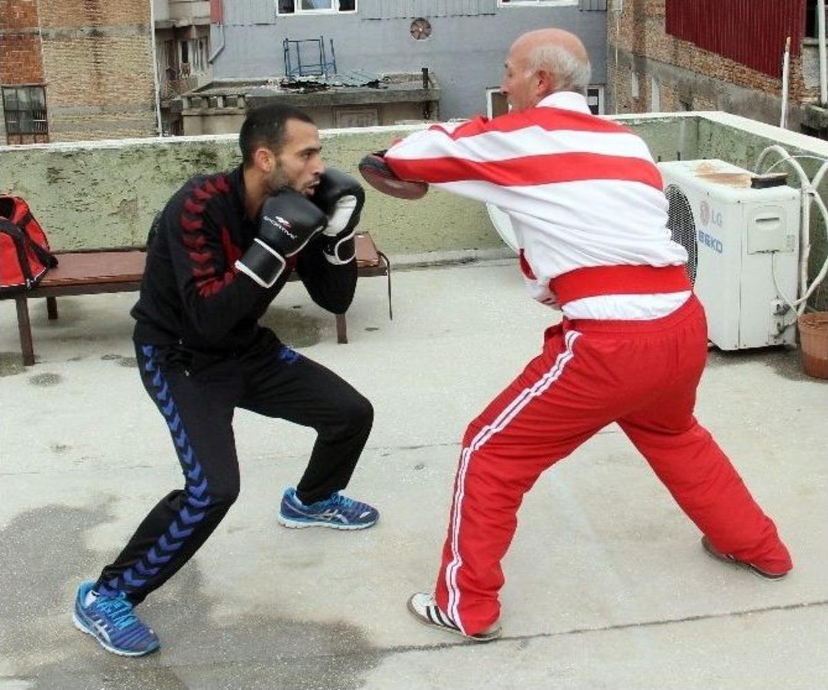 (&ouml;zel Haber) Baba-oğul Damda T&uuml;rkiye Şampiyonası&rsquo;na Hazırlanıyor