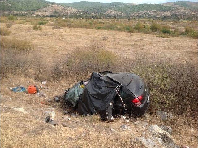 Akhisar’da Kaza: 3 Ölü, 3 Yaralı