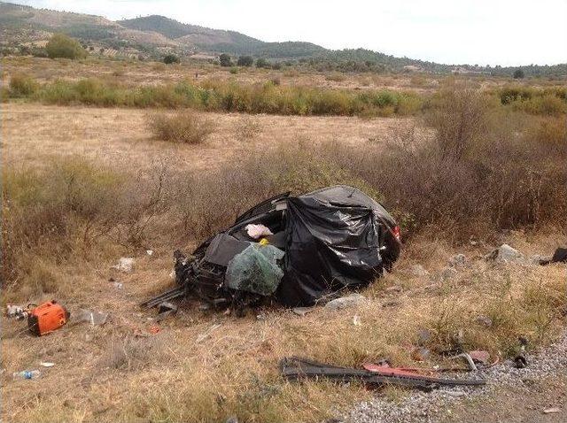 Akhisar’da Kaza: 3 Ölü, 3 Yaralı