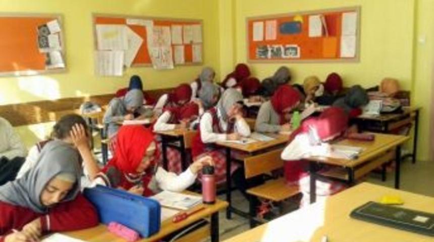 İmam Hatipliler Derneğinden Deneme Sınavı