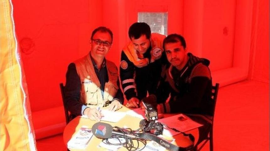 Afad G&ouml;n&uuml;ll&uuml;lerini Arıyor