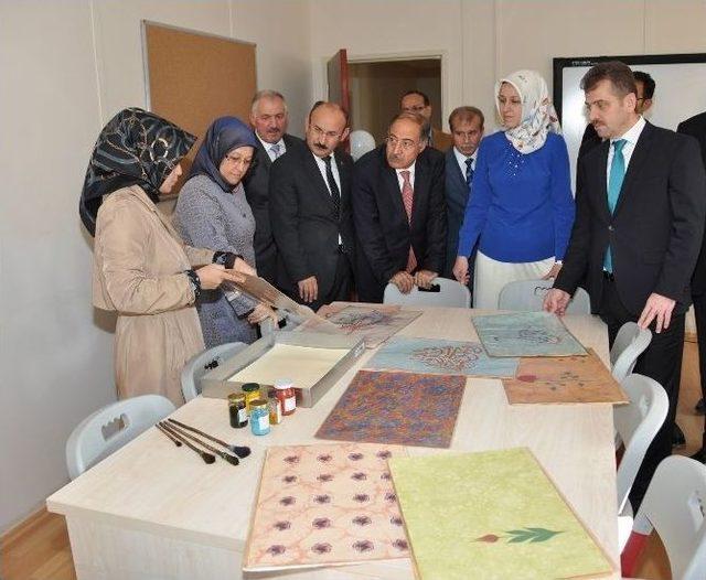 Başkan Usta, Yıldıztabya Bilgi Evi’ni Çocuklarla Birlikte Açtı