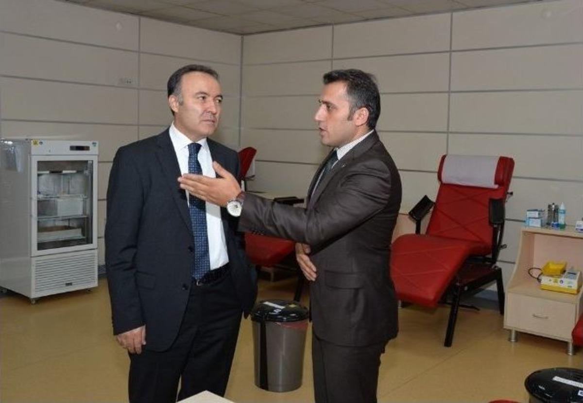 Vali Altıparmak: &ldquo;kan Bağışı Bir Vatandaşlık G&ouml;revidir&rdquo;