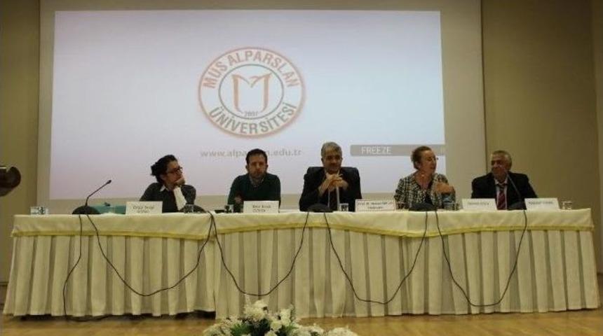 Mş&uuml;&rsquo;de Anayasa Paneli