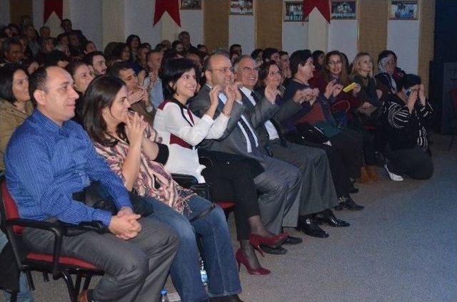 Selçuk’ta Anadolu Lisesi Öğrencilerinden Muhteşem Performans