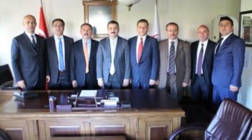 Mehmet &Ouml;z, İl Sağlık M&uuml;d&uuml;r&uuml; &Ouml;zt&uuml;rk&rsquo;&uuml; Ziyaret Etti