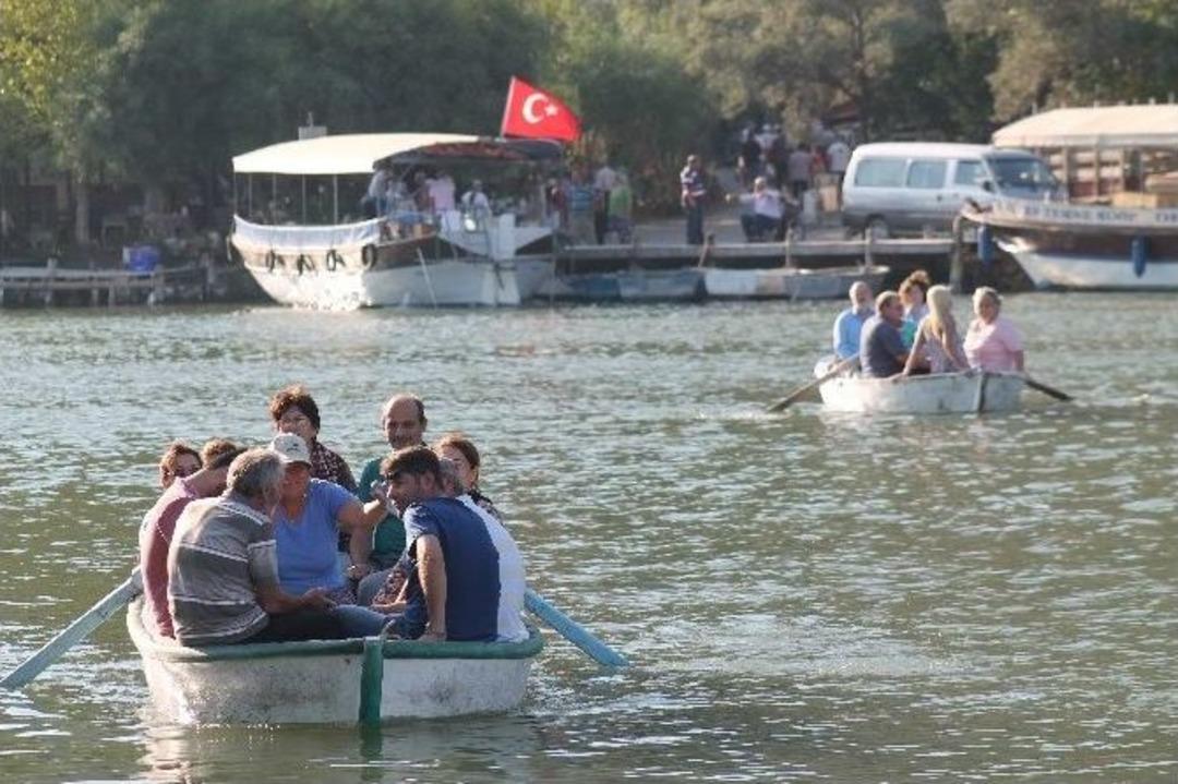 &Ccedil;andır Mahallesi K&ouml;pr&uuml; İle Dalyan&rsquo;a Bağlanmak İstiyor
