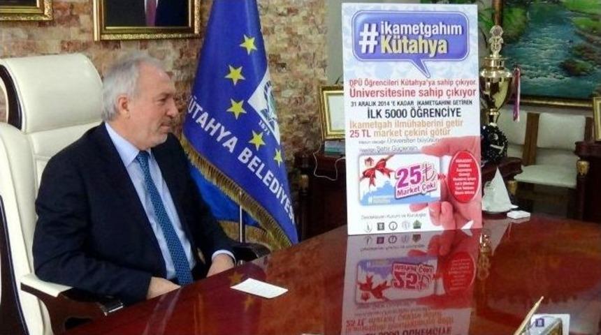 İkametini K&uuml;tahya&rsquo;ya Getiren Her &Ouml;ğrenciye 25&rsquo;tl&rsquo;lik Alışveriş &Ccedil;eki
