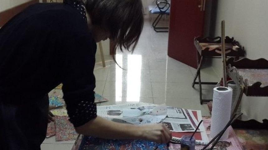 Elazığ Halk Sağlığı M&uuml;d&uuml;rl&uuml;ğ&uuml; Kadınlara Y&ouml;nelik Sanat At&ouml;lyesi Kurdu