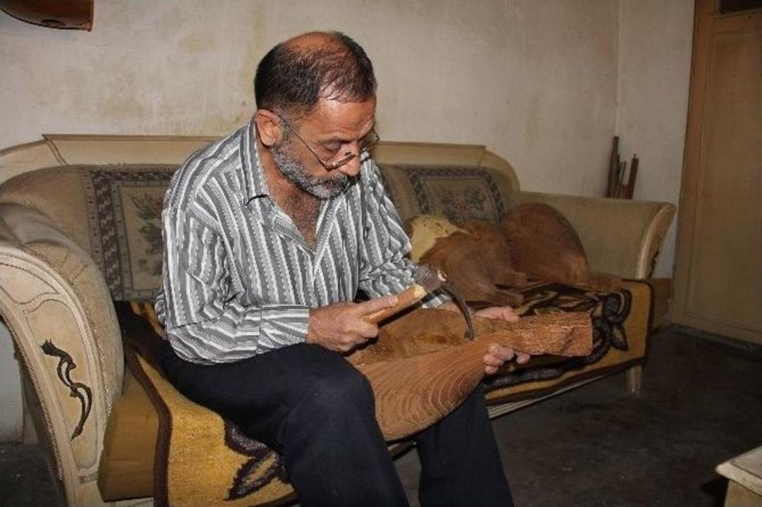 (&ouml;zel Haber) Bir Bağlama İ&ccedil;in 40 Milyon Kez Keser Sallıyorlar