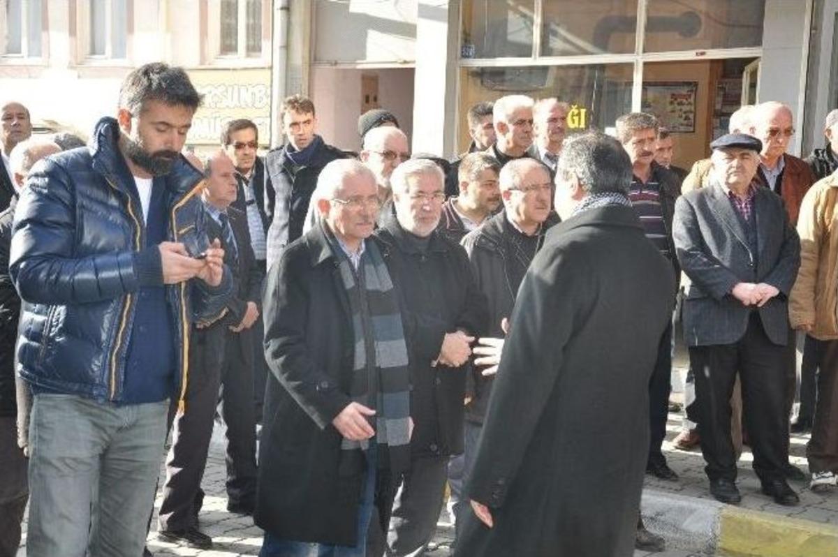 Ysk Başkanı Sadi G&uuml;ven&rsquo;in Kayınpederi Son Yolculuğuna Uğurlandı