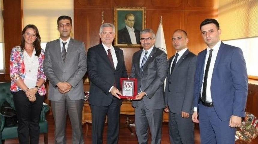 Kızılay Tır&rsquo;ı 3 Kasım&rsquo;da &Ccedil;ukurova &Uuml;niversitesi&rsquo;nde