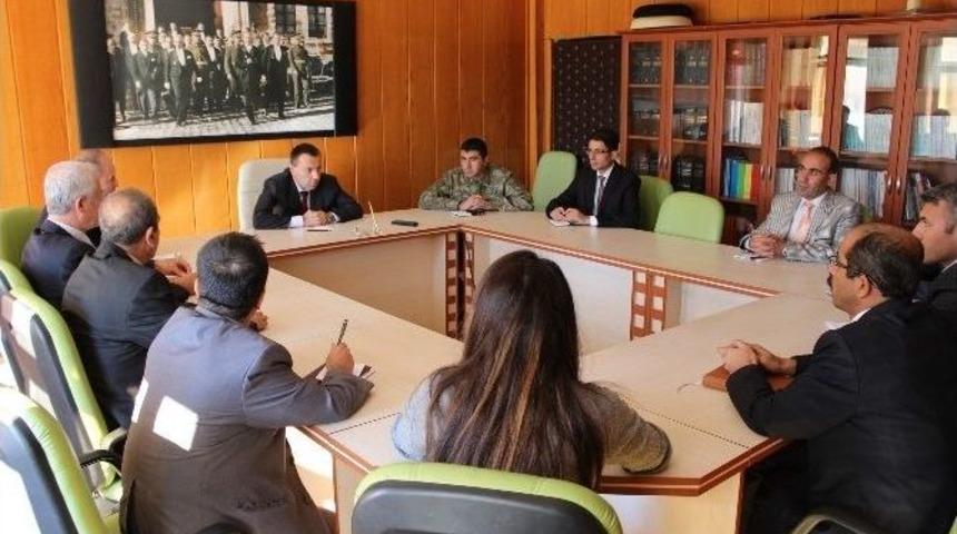 Samsat&rsquo;ta İl&ccedil;e İdare Şube Başkanları Toplantısı Yapıldı