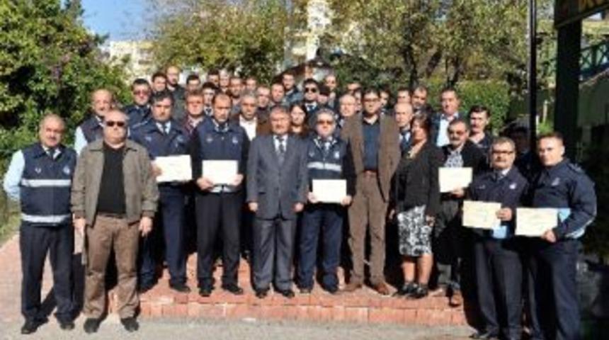 Muratpaşa&rsquo;da Zabıtalara Sertifika