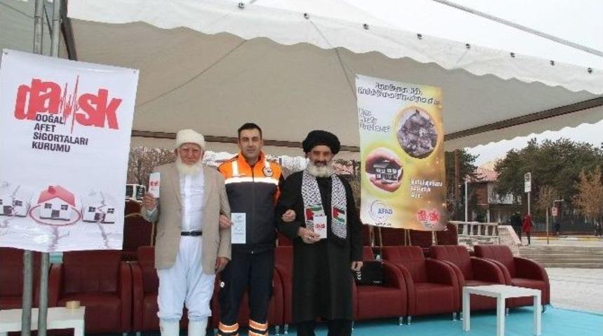 Erzurum Afad Dask Sigortasına Dikkat &Ccedil;ekmek Amacıyla Afiş A&ccedil;tı