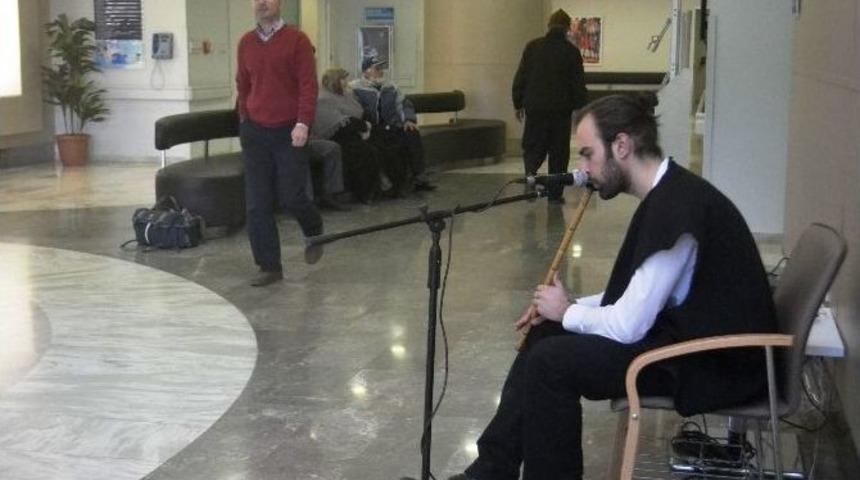 Medıcana&rsquo;da Hasta Ve Yakınları İ&ccedil;in Ney Dinletisi