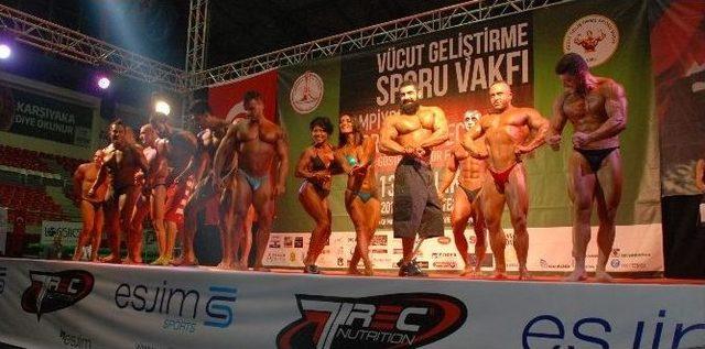 V&uuml;cut&ccedil;uların Şovunda Kecheese Fırtınası Esti! 1