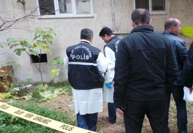 &Ccedil;arşafa Sarılı Yeni Doğmuş Bebek Cesedi Bulundu 1