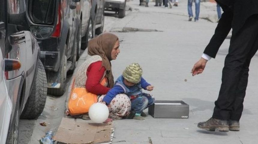 Hakkari&rsquo;de Dilenci Sorunu