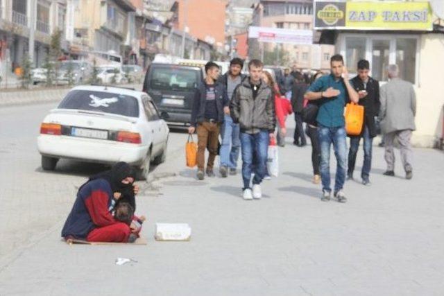 Hakkari’de Dilenci Sorunu