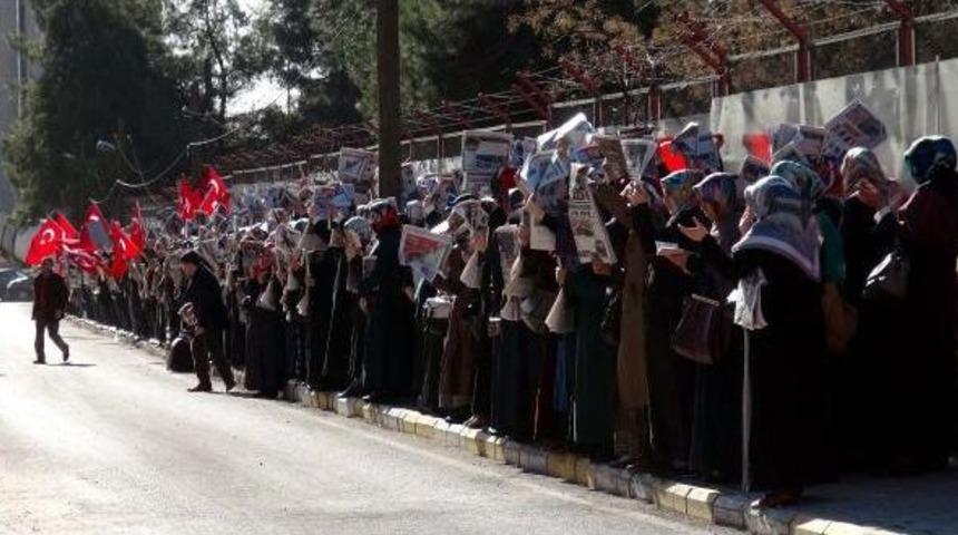 Gaziantep&rsquo;Te '14 Aralık' Protestosu