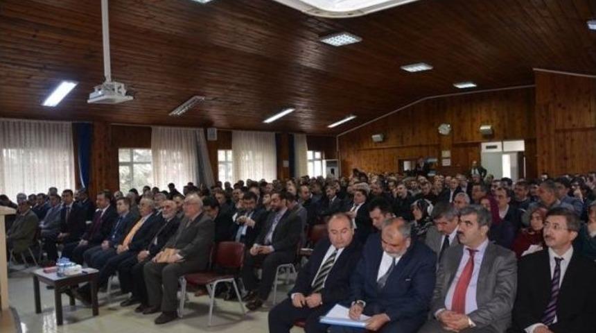 Tokat&rsquo;ta "olağan&uuml;st&uuml; Hallerde Din Hizmetleri" Konferansı