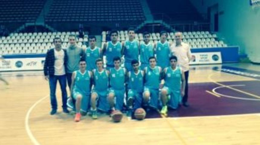 Basketbolcular Hızlı Başladı: 62-50