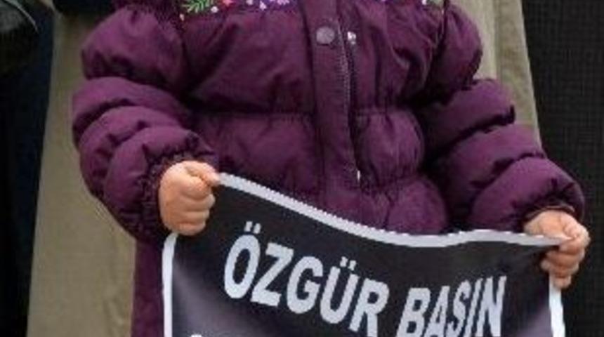 Trabzon Adliyesi &Ouml;n&uuml;nde Eylem