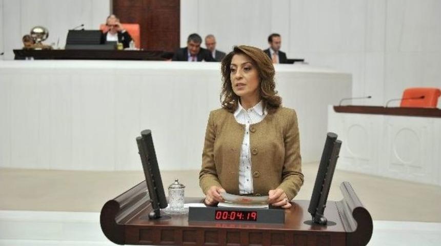 Ak Partili Ulema&rsquo;dan 2015 M&uuml;jdeleri!
