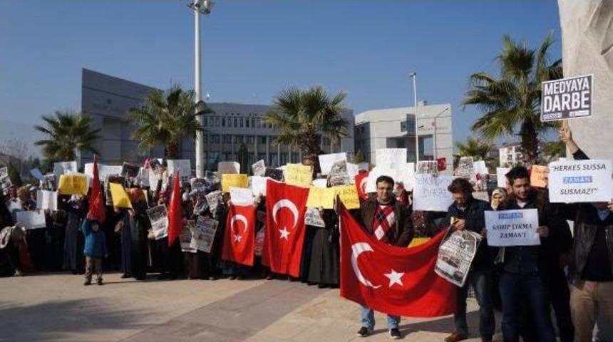 Bomba İhbarı Denizli'de Adliye Binası Boşalttırdı
