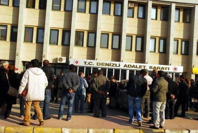 Bomba İhbarı Denizli'de Adliye Binası Boşalttırdı