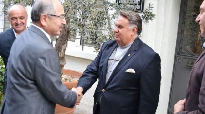 Vali Yaman Ayvalık&rsquo;ta İncelemelerde Bulundu