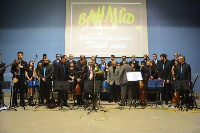 Balıkesir Halk Müziği Derneğinden Muhteşem Konser