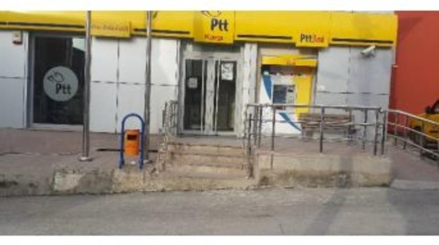 Yaşlı Adam Dolandırılmaktan Son Anda Kurtuldu