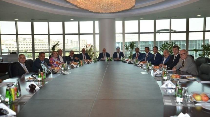 Ak Parti&rsquo;nin Ekonomi Kurmayları Aso 1. Osb&rsquo;de