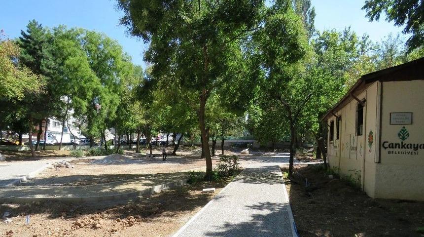 Yenilenen Mehmet Akif Ersoy Parkı 2 Aralık&rsquo;ta A&ccedil;ılıyor